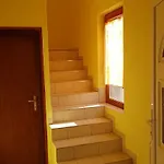 Nora Apartment *