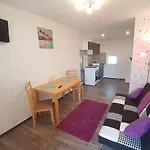 Apartment Nora *