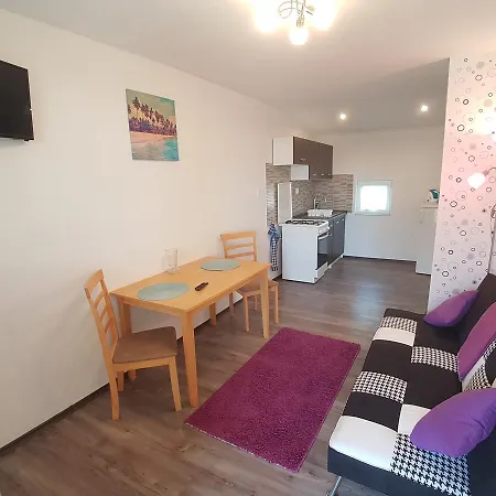 Apartamento Nora *